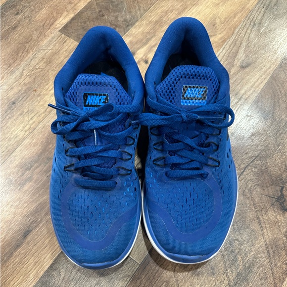 Nike FLEX 2017 RUN - Picture 2 of 6